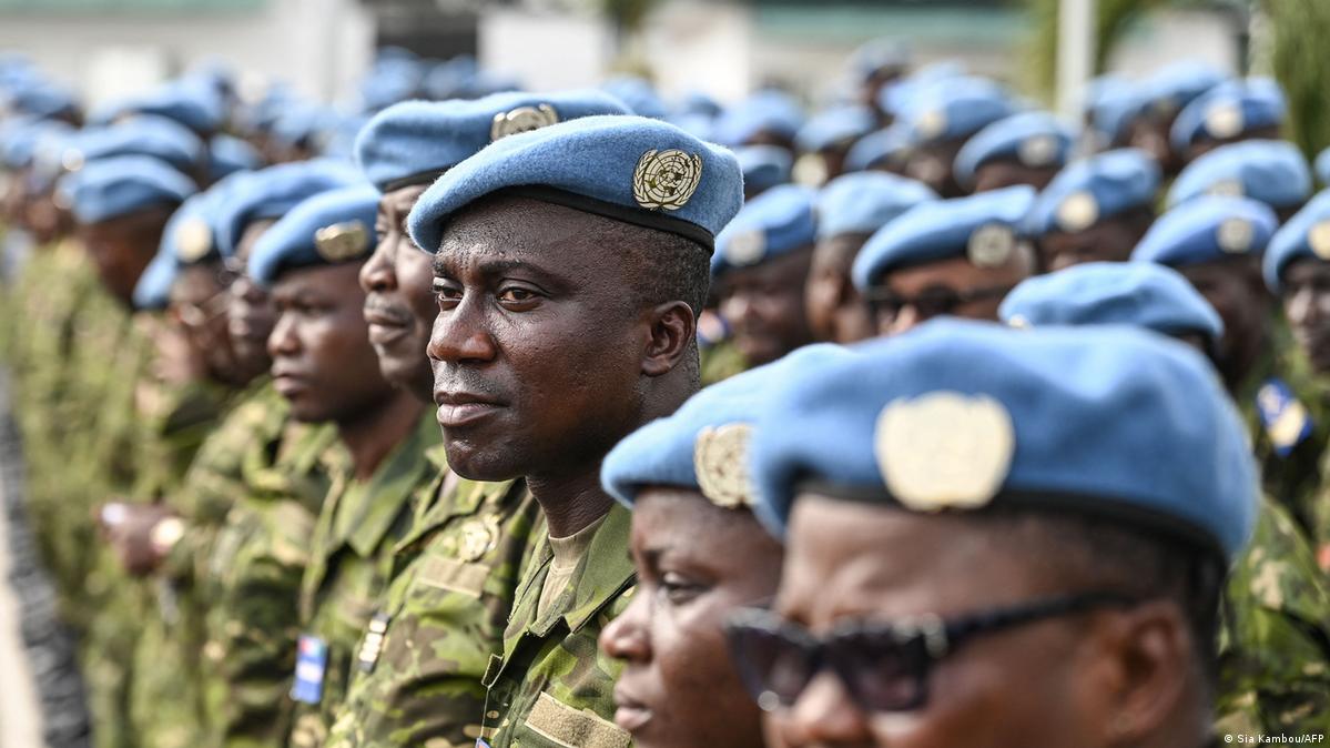 Security Council postpones vote on UN in Mali