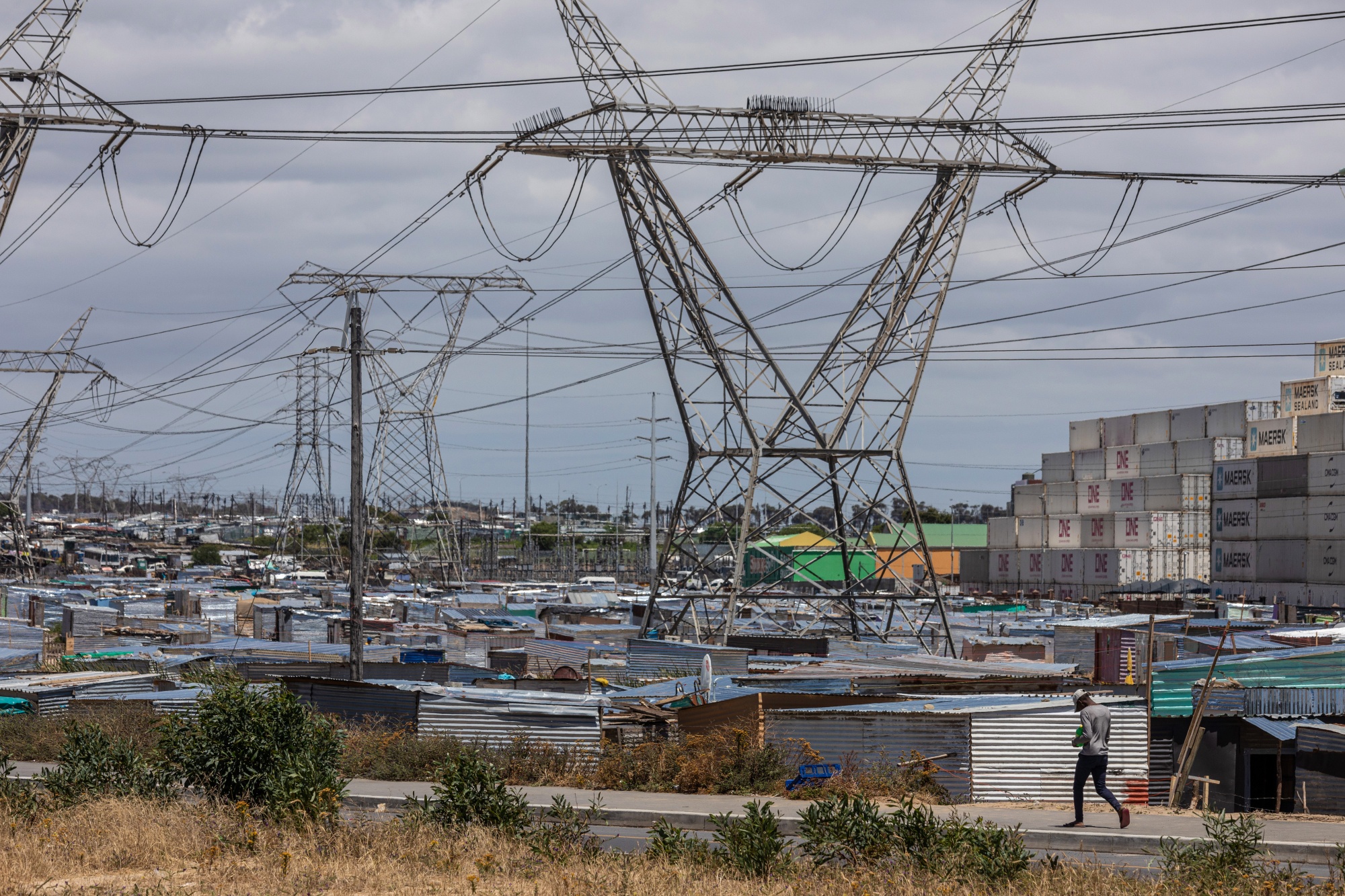 Blackouts hit Johannesburg after cable thieves’ deaths