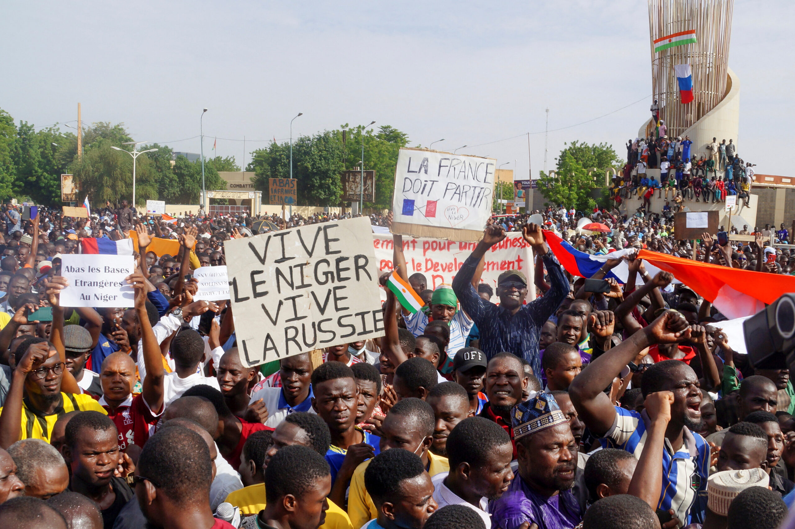 France says attacks on interests, nationals in Niger will spur response