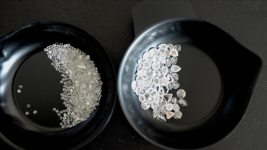 De Beers signs new diamond sales deal with Botswana - Radar Africa