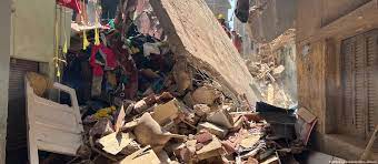 Over a dozen killed in Cairo building collapse