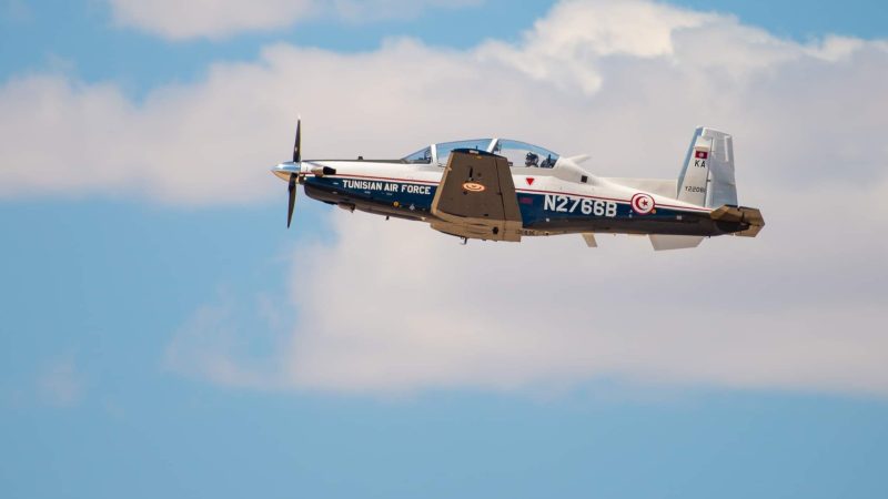 Tunisia gets four T-6C training aircraft from the United States