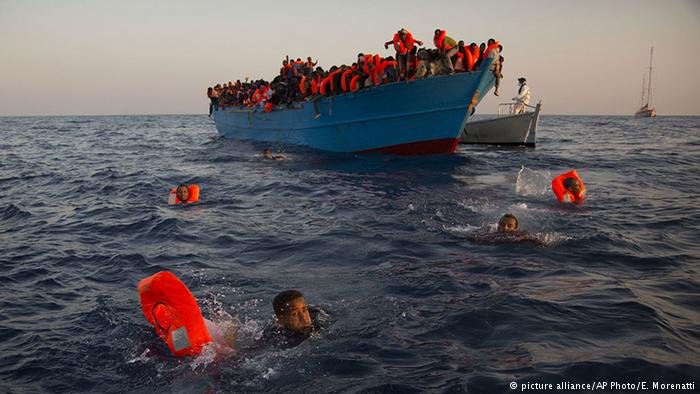 Dozens of migrants feared dead after Mediterranean shipwreck
