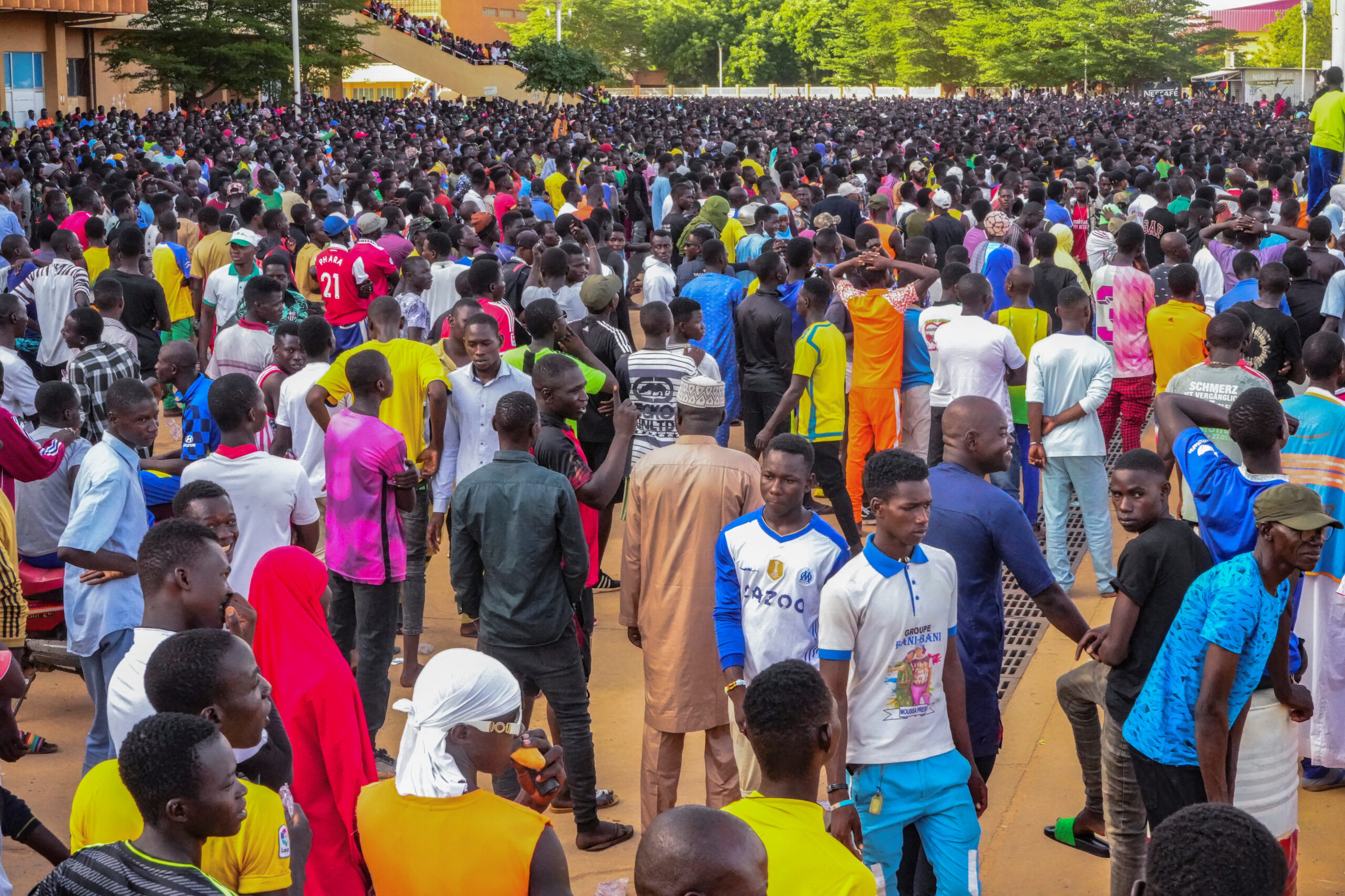 Niger junta’s call for volunteers sees thousands answer the call