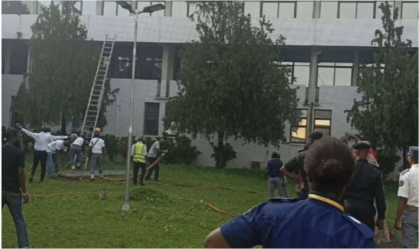 Fire engulfs part of Nigeria’s Supreme Court