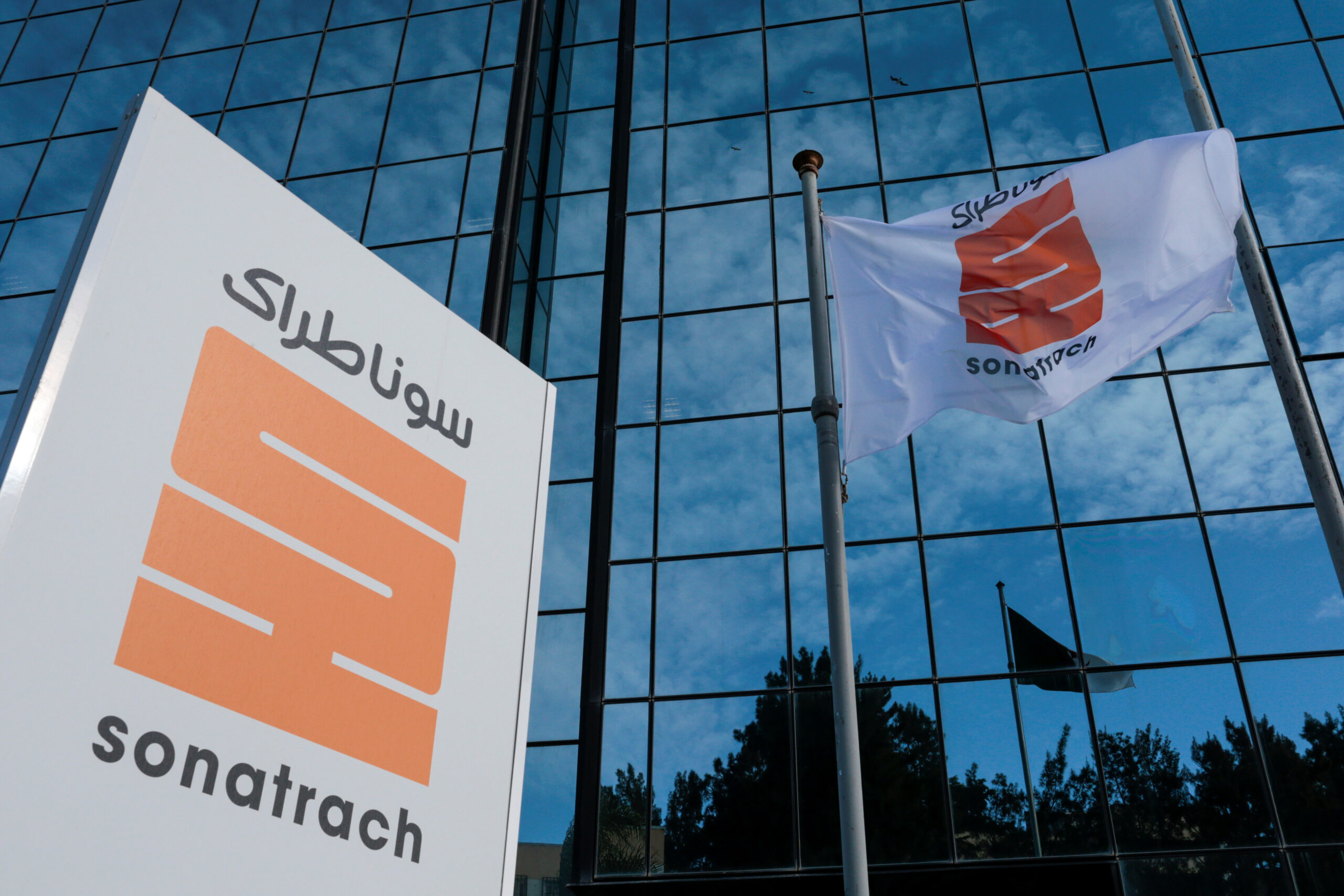Algeria’s oil firm Sonatrach achieves profits of $444 million