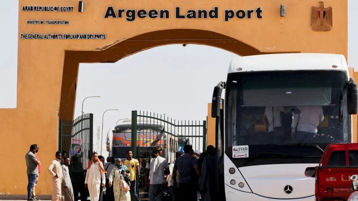 Egypt received 310,000 Sudanese since the war started