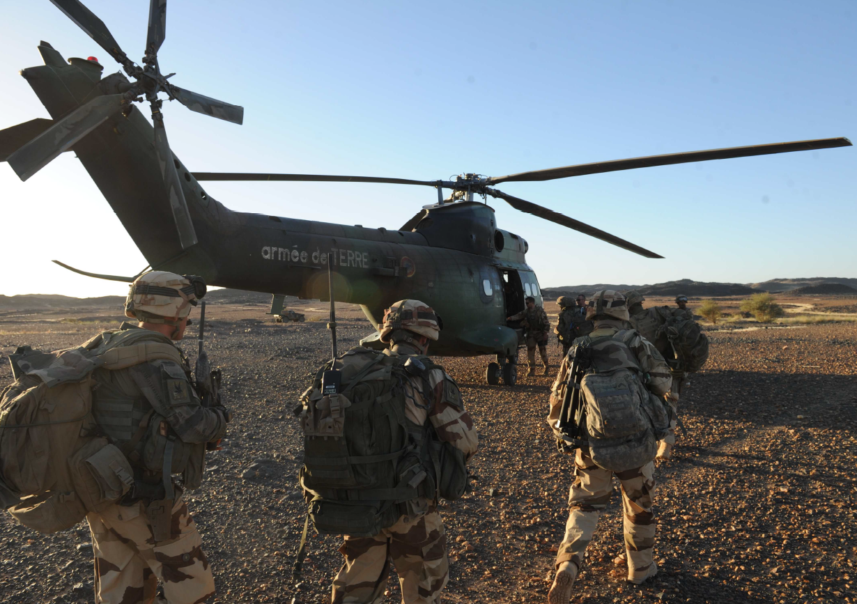 French troops start withdrawing from Niger