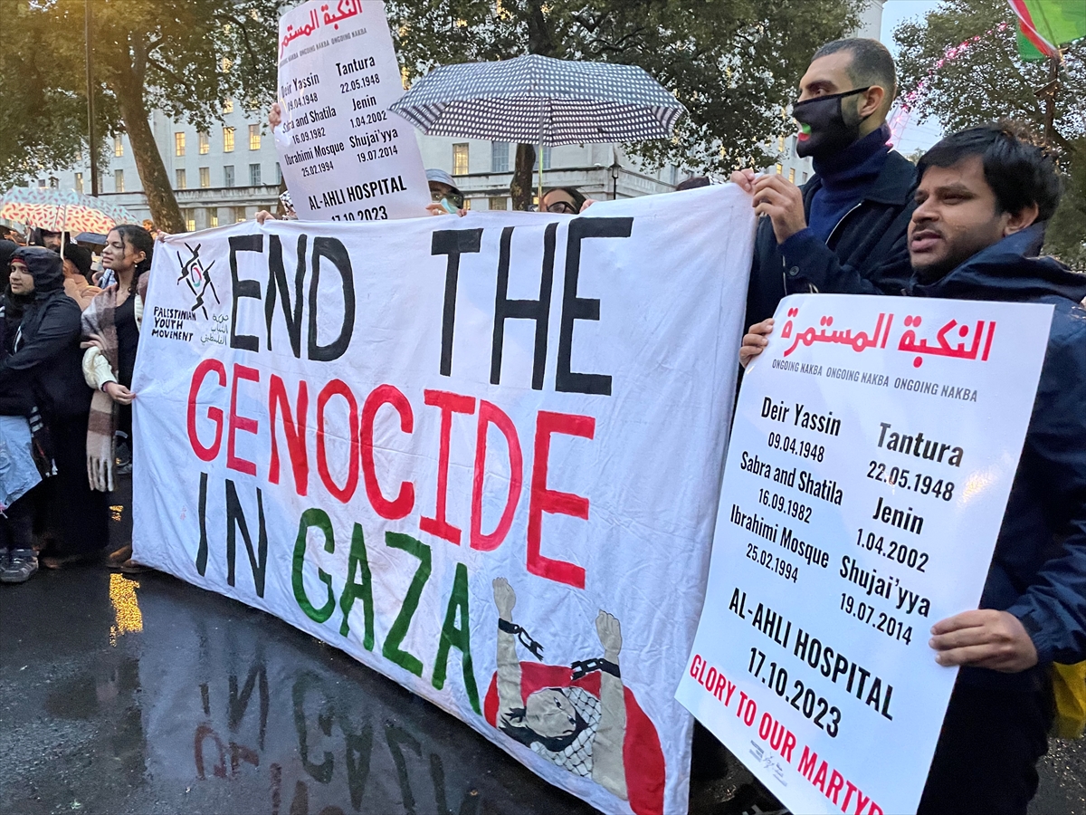 Thousands in London protest Israeli attack on Gaza hospital