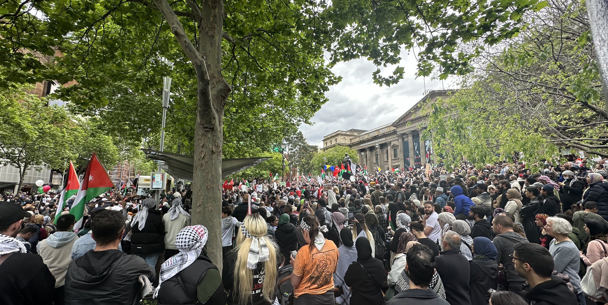 Australians gather in Melbourne to condemn Israel’s war crimes