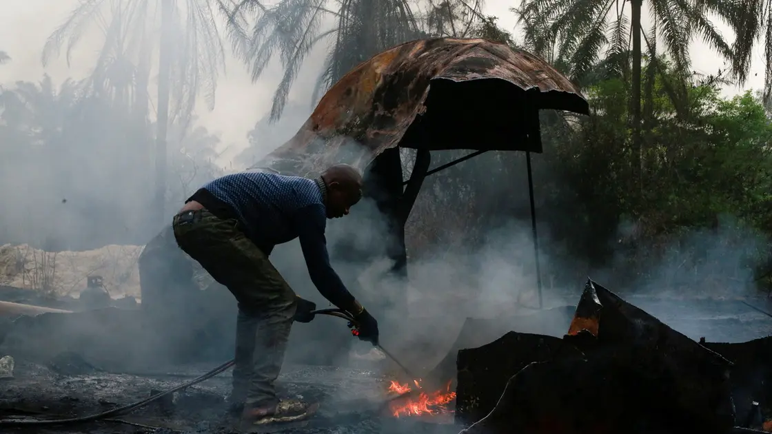 Blast at illegal oil refinery in Nigeria claims 37 lives