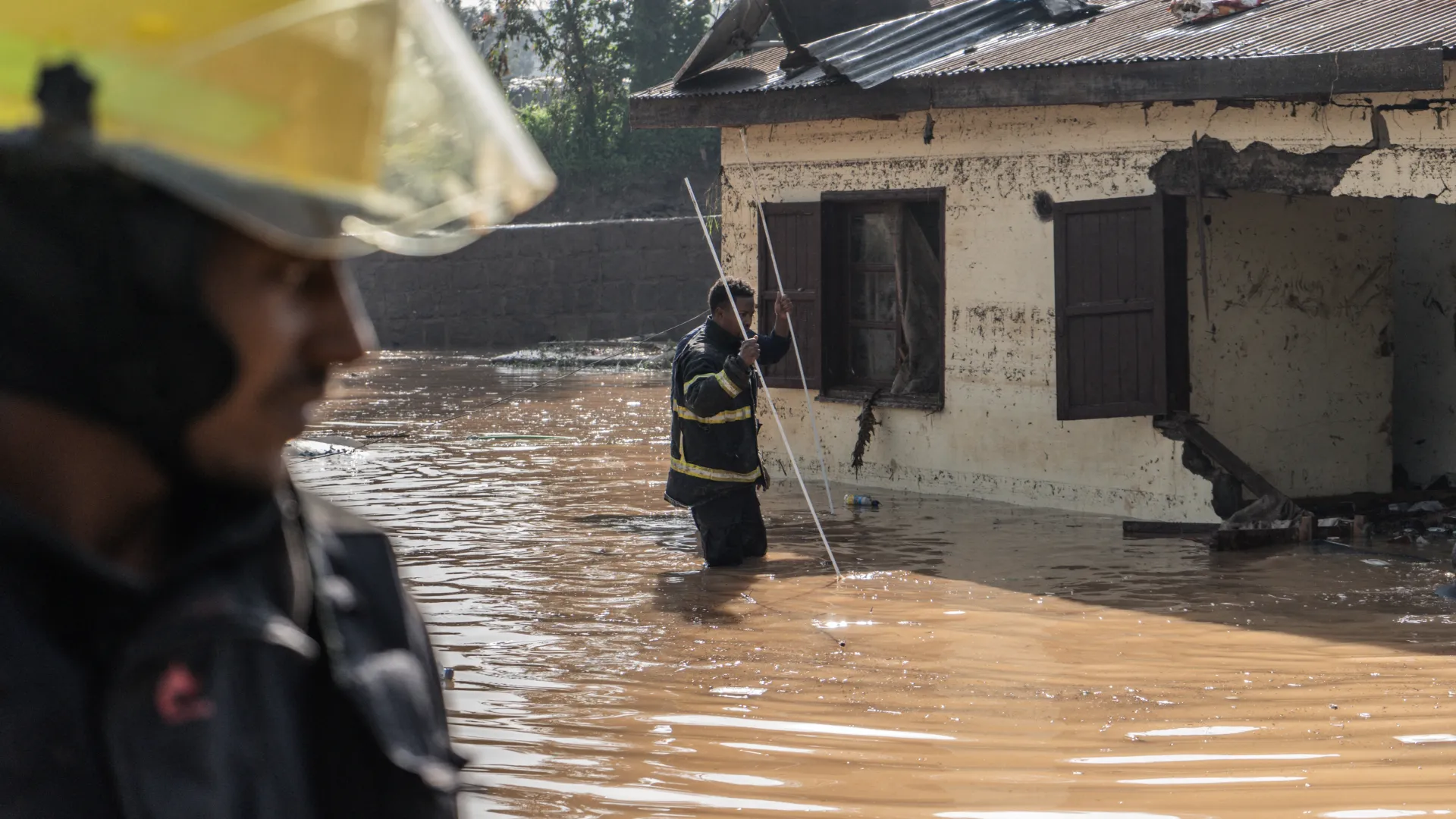 Floods claim more than 20 lives and displace thousands in Ethiopia