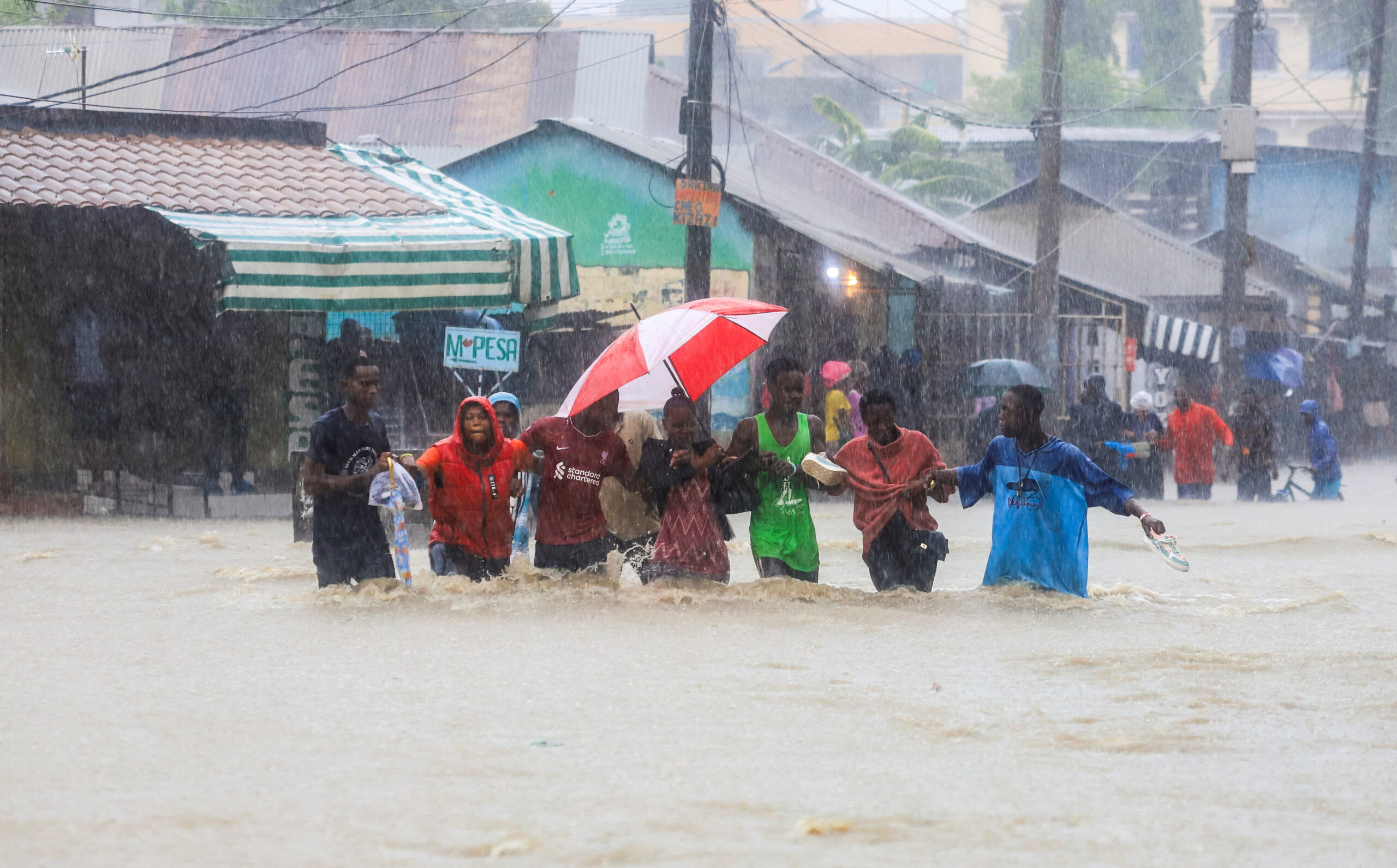 Kenya: Flood toll rises to 181 as homes and roads are destroyed