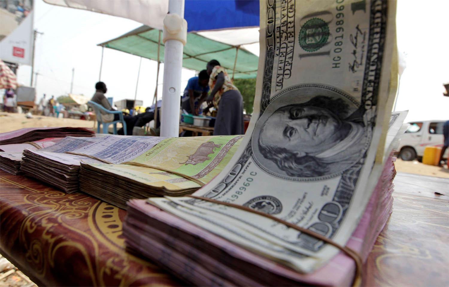 Sudanese pound hits record low against US dollar