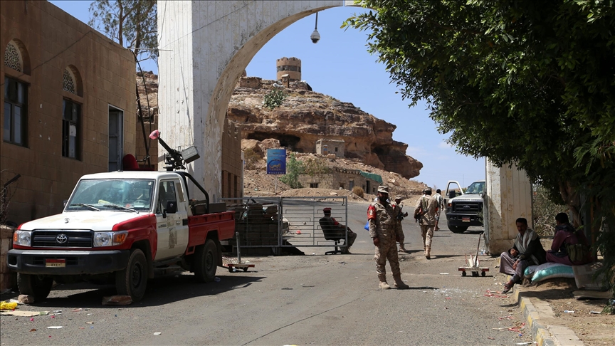 Yemen’s Houthis report fresh US-UK raids amid Red Sea tensions