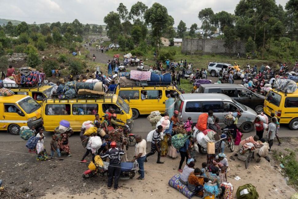Thousands flee homes as fighting intensifies in Goma