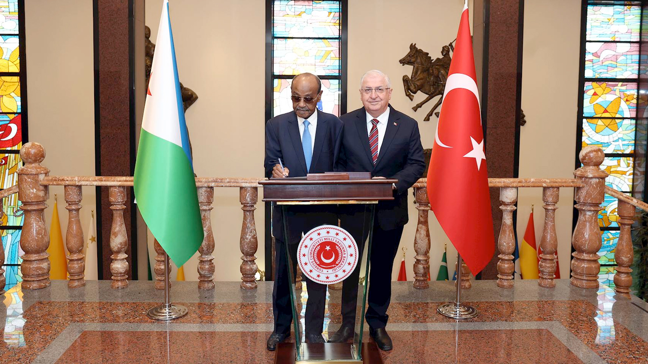 Djibouti and Turkey sign military, financial deals