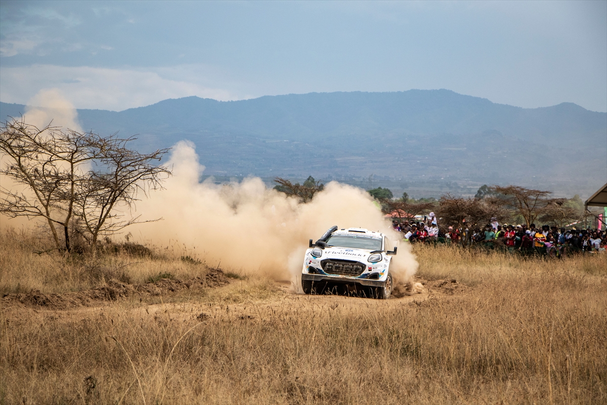 Rovanpera takes commanding lead in Safari Rally