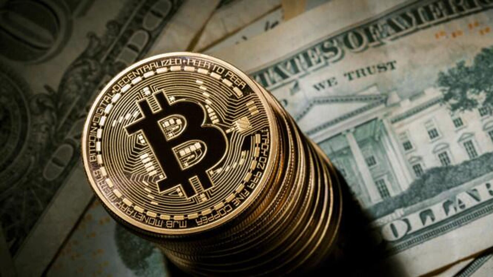 Bitcoin breaks $70,000 barrier, surges 11.7 pct again