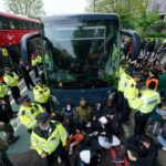 Protesters block coach taking Channel migrants to Bibby Stockholm