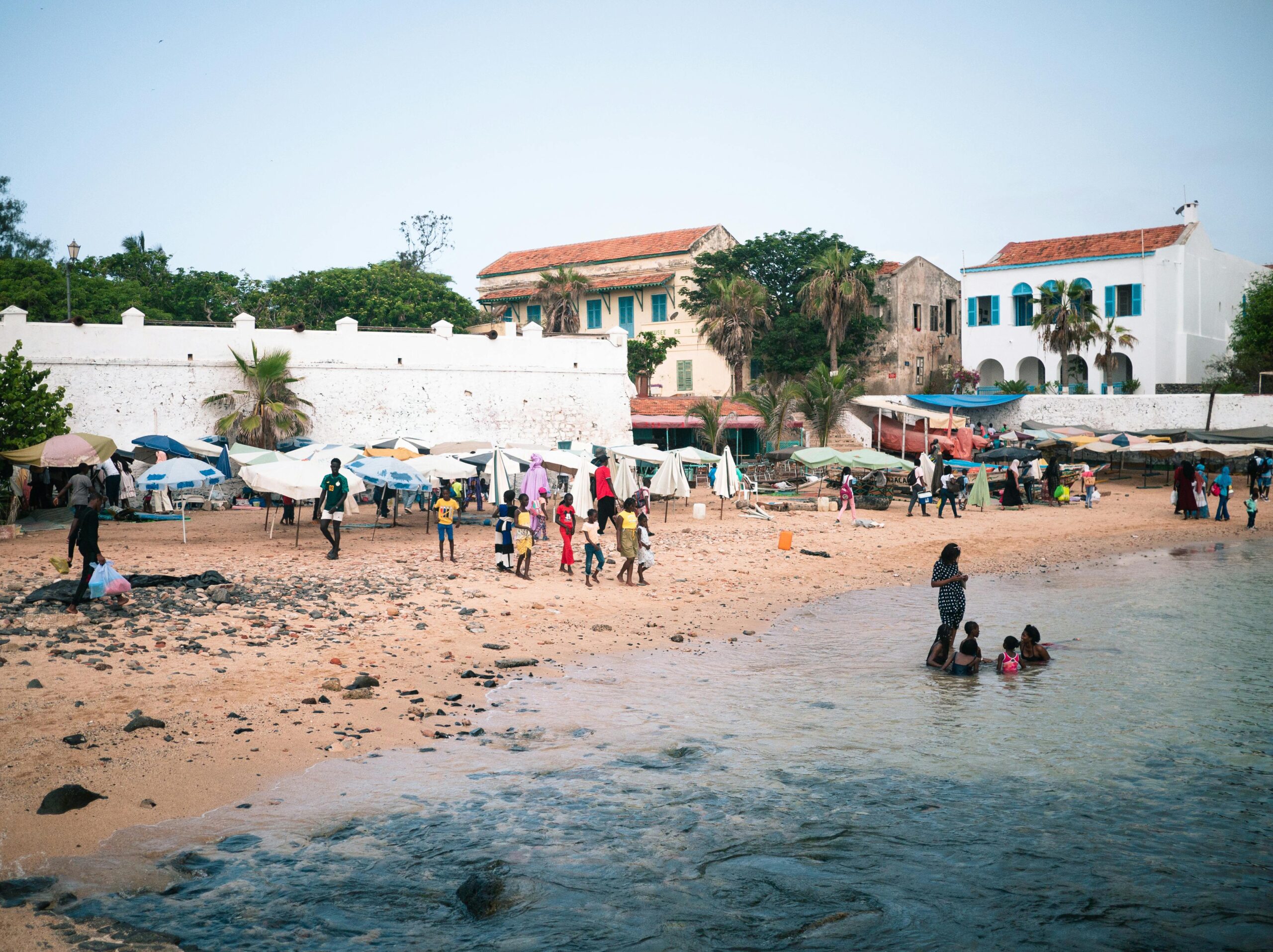 Senegal government freezes Dakar beach construction projects