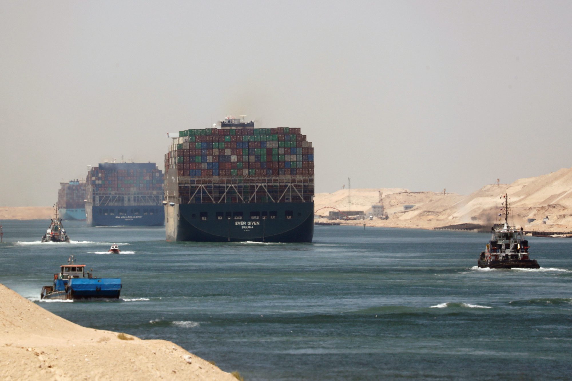Egypt’s canal revenue drops 23.4% due to Red Sea attacks