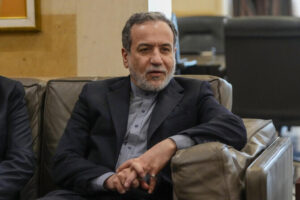 Iran expects Israel to pull out of south Lebanon under peace deal