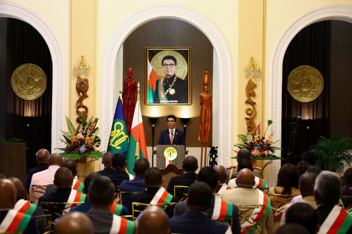 Rajoelina taps army general as prime minister as protests swell