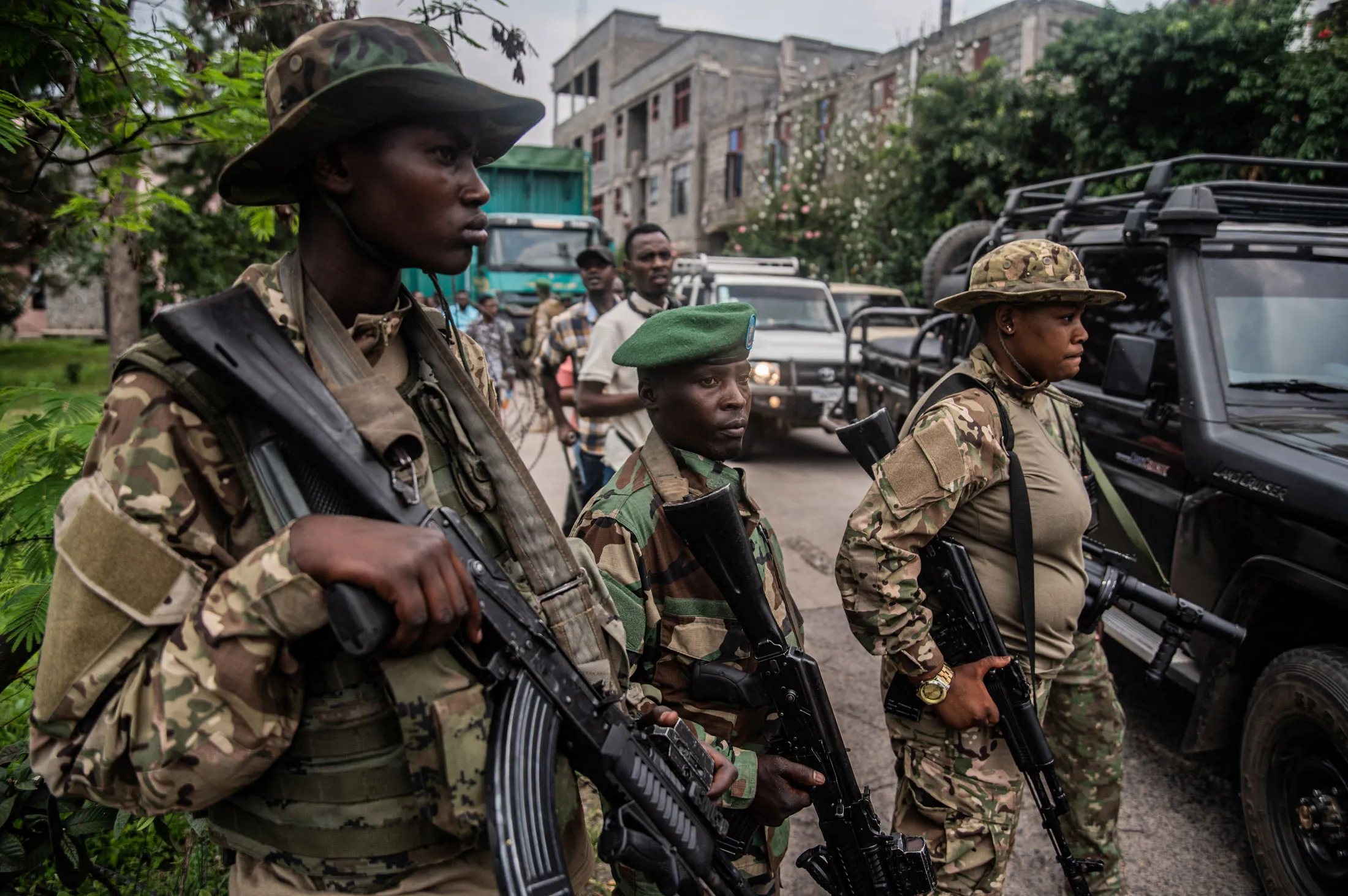 Congolese army orders Rwandan rebels to lay down their arms
