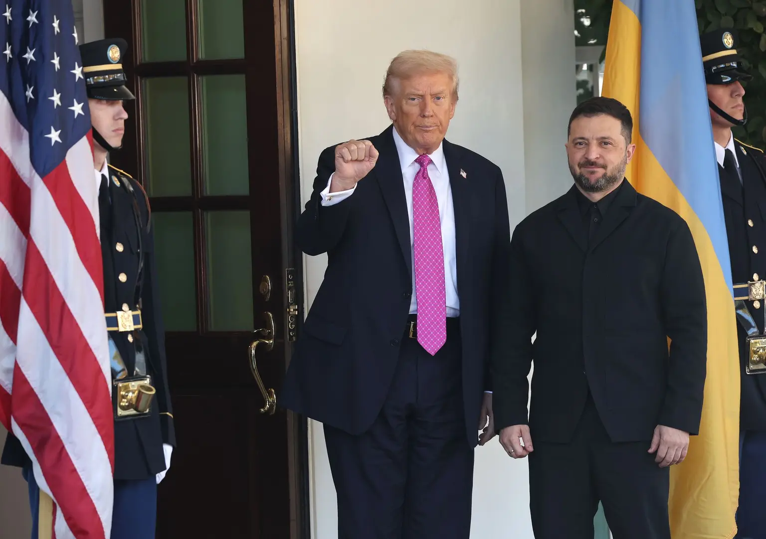 Ukraine keeps cautious stance on receiving US Tomahawk arms