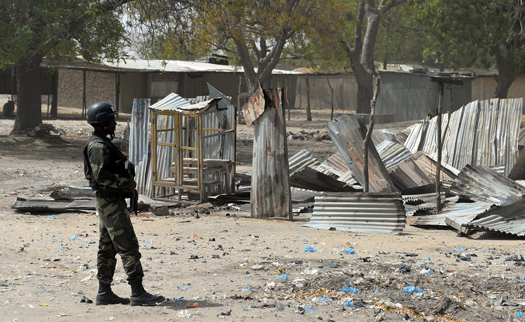 Nigeria border town falls to Boko Haram, thousands cross into Cameroon