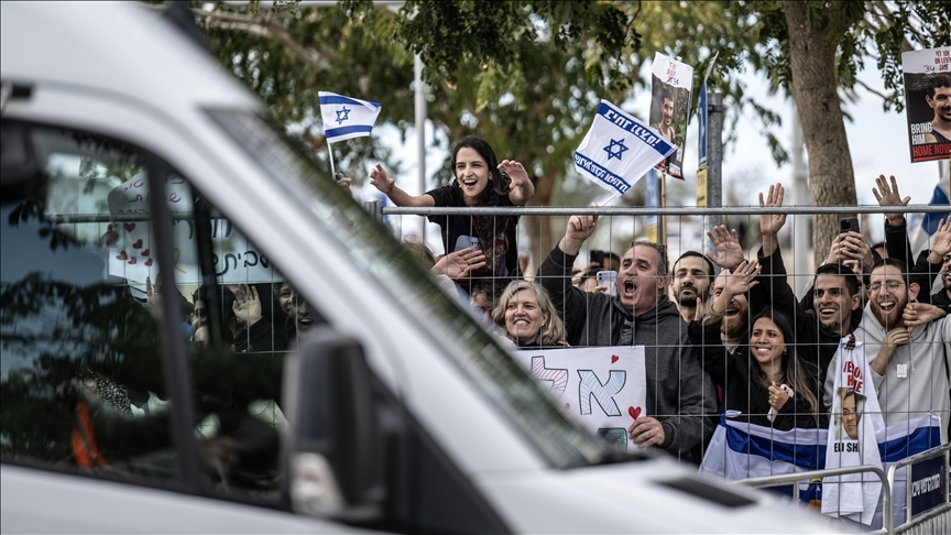 Israel, Hamas sign Gaza ceasefire and hostage-prisoner swap