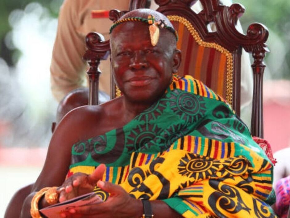 Asante king welcomes return of royal artefacts from UK and South Africa