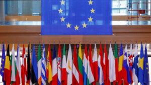 EU states set positions on new asylum rules and migrant returns