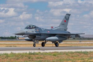 Turkey sends F-16 fighter jets to Somalia for military support