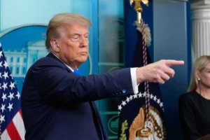 Trump says Iran leadership should be removed