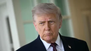 Trump threatens Iran as US envoys head to Pakistan for talks