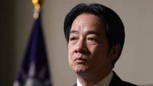 Taiwan leader blocked mid-air in diplomatic standoff with China