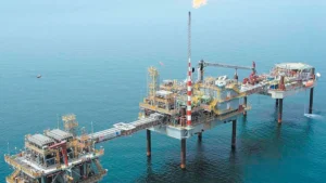 UAE breaks from OPEC as oil politics fracture under war pressure