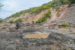 Dozens die in Central African Republic landslide near border