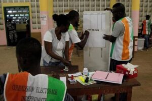 Ivory Coast dissolves electoral body to reform voting management
