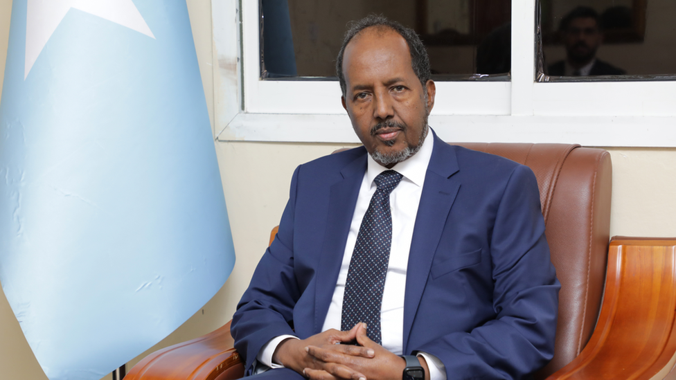 Somalia enters transition period as president’s term ends