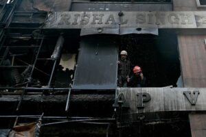 At least 21 killed in Delhi hotel fire, most of them foreign nationals