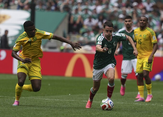 South Africa lost to Mexico in chaotic World Cup opening match