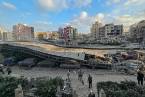 Israeli strikes kill 10 in Lebanon hours after ceasefire begins