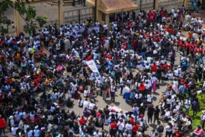 Thousands of Kenyans march in Nairobi against femicide crisis