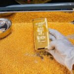 Guinea bans raw gold exports in push to expand local refining