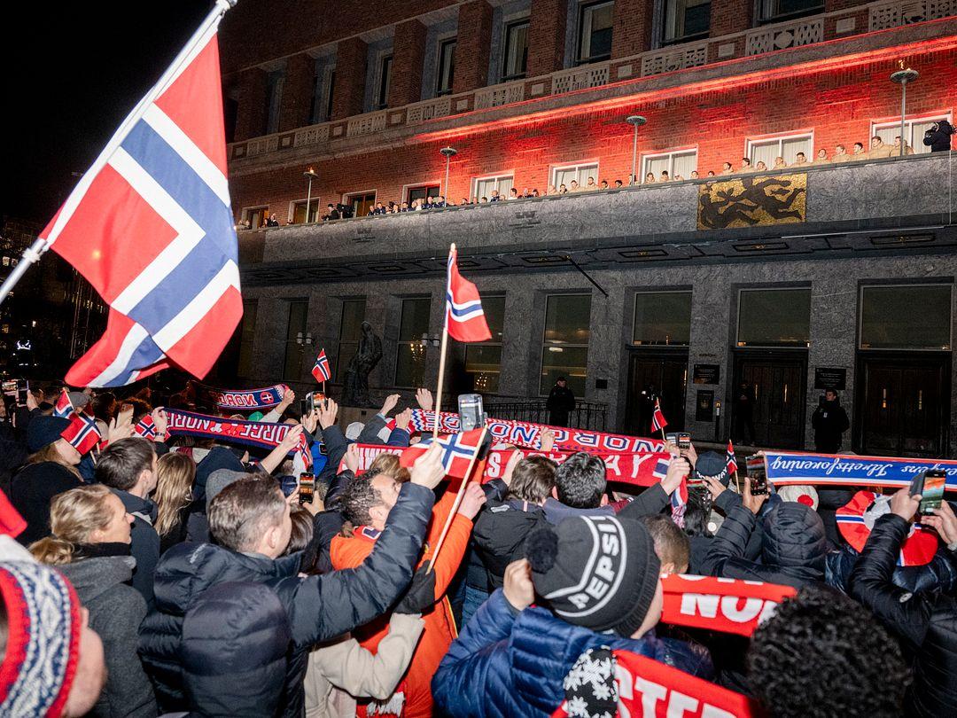 Norway fans celebrate World Cup win by trashing Oslo