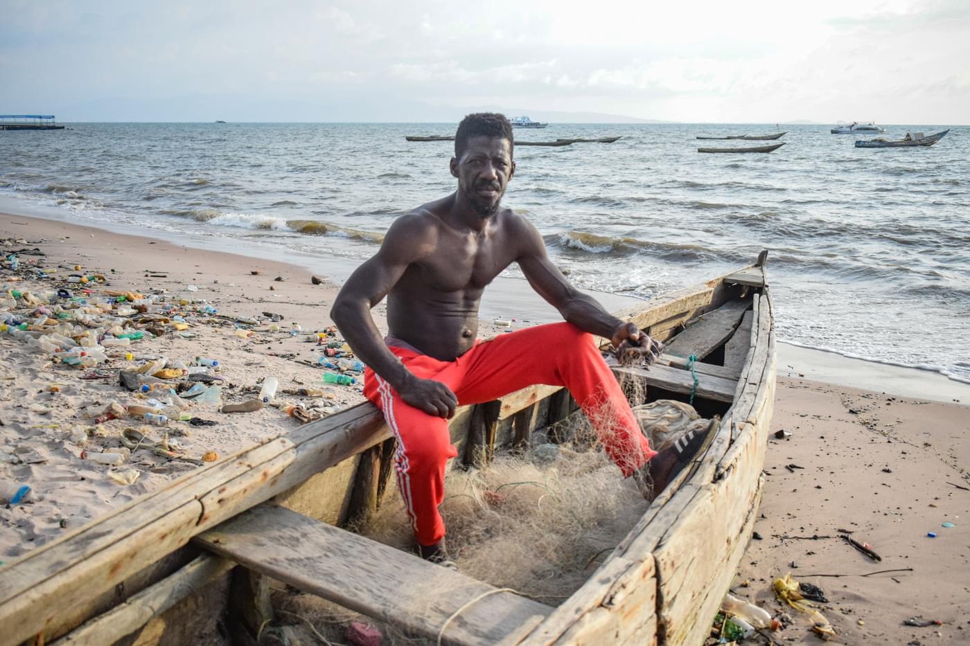 Sierra Leone fishermen blame foreign trawlers for collapsing catches