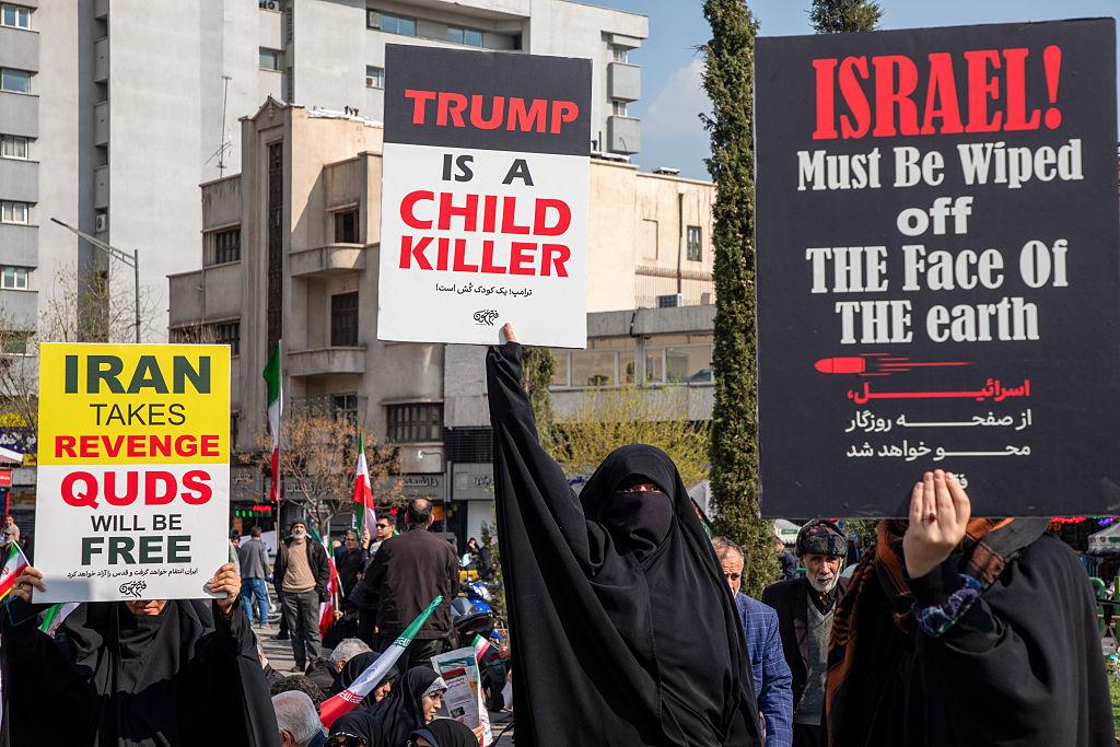 Iranian mourners demand vengeance on Trump at Khamenei funeral